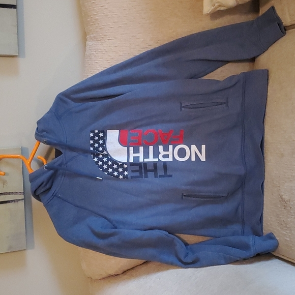 The North Face sweatshirt - Picture 1 of 3